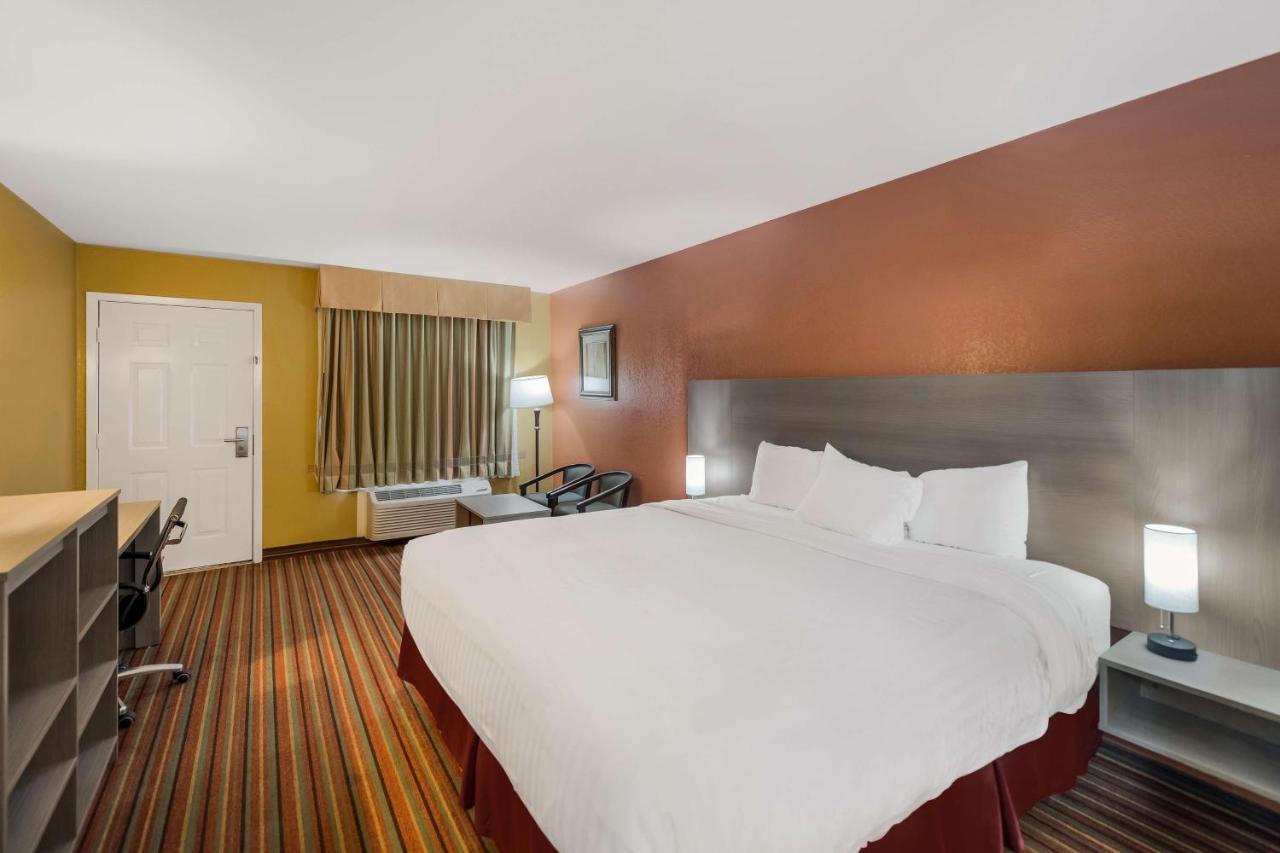 Surestay Hotel By Best Western Mt Pleasant Mount Pleasant Exterior photo