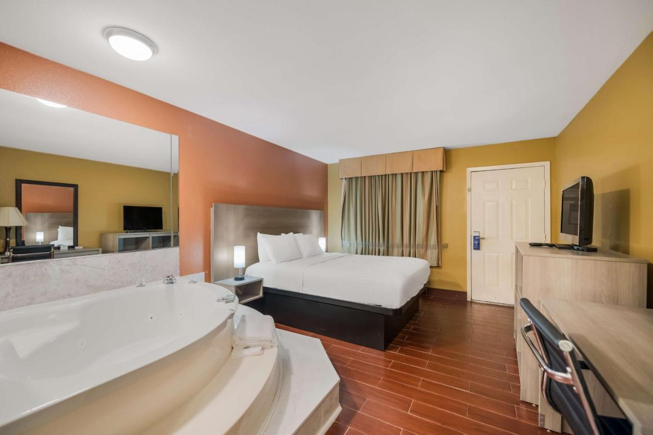 Surestay Hotel By Best Western Mt Pleasant Mount Pleasant Exterior photo